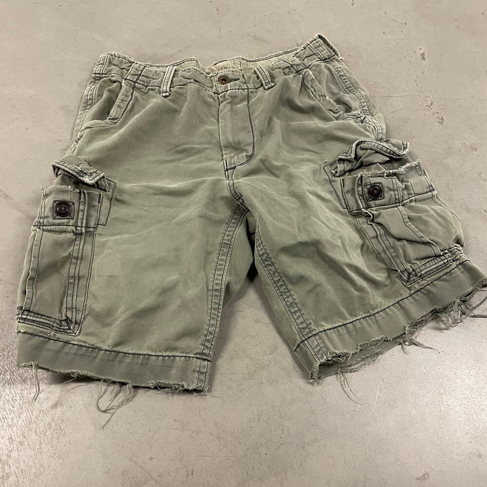 Vintage Y2K American eagle baggy cargo shorts 32